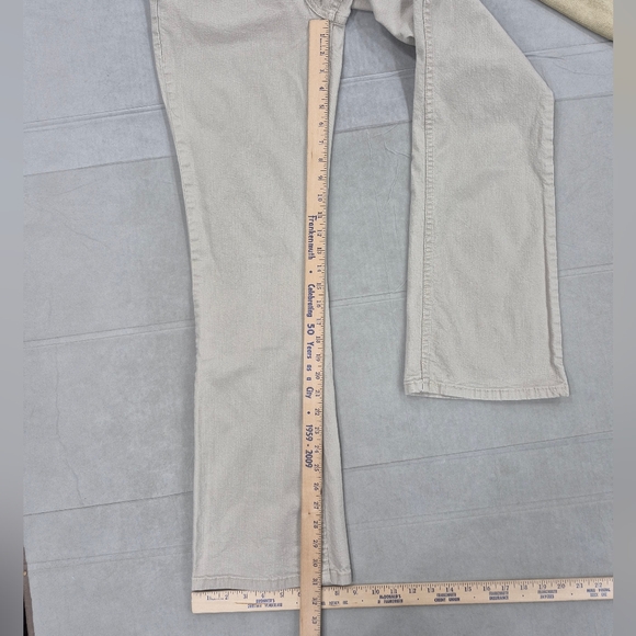 Levi's Signature jeans women's 10 Long beige khaki tan Low Rise Bootcut stretch - Picture 7 of 11